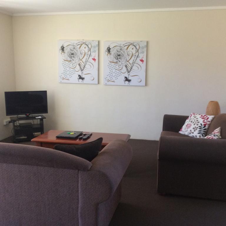 Telopea Court Motel Merimbula Exterior photo